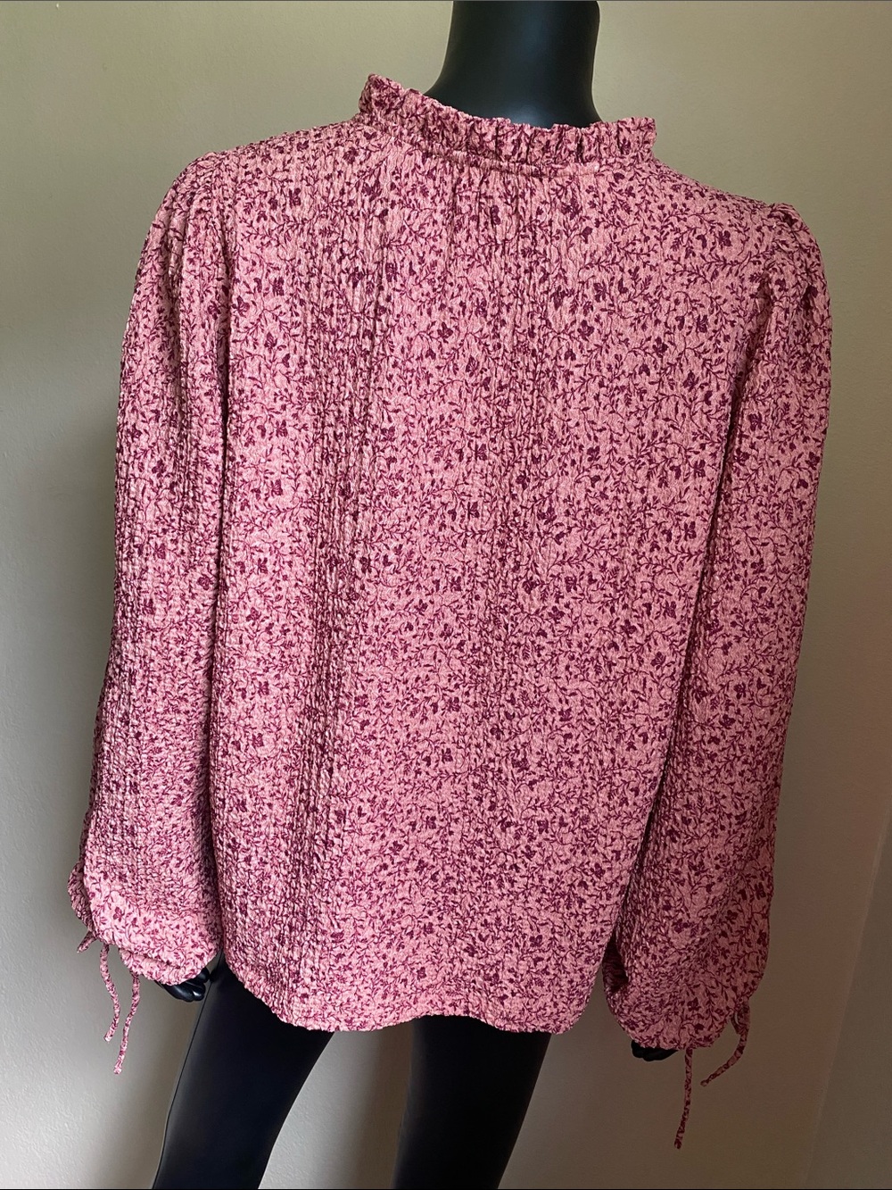 LOFT Rose-Pink Floral Printed Split V Ruffle-Neck Blouse - Picture 7 of 10